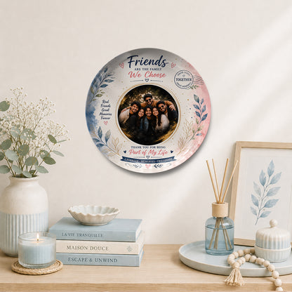 Personalized friendship photo ceramic wall plate with custom group photo printing, friendship quote artwork, premium ceramic plate printing, glossy custom wall plate finish, decorative ceramic wall decor, friendship memento, souvenir keepsake, best friend gift, Friendship Day surprise, and elegant room décor display