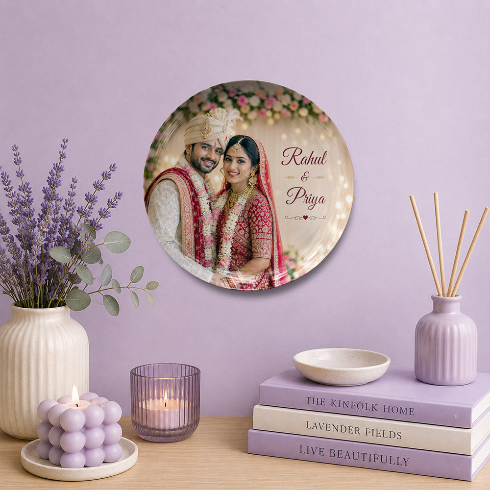 Custom ceramic wall plate for wedding and anniversary gifts featuring personalized couple photo printing, premium ceramic plate printing, decorative custom wall plate styling, romantic souvenir gift, wedding memento keepsake, and elegant ceramic wall decor for home display